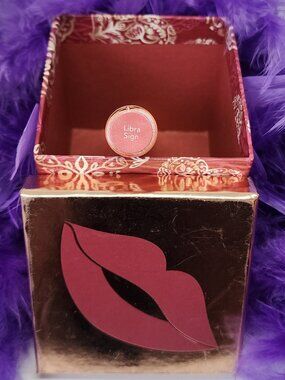 Libra Sign Gloss ( 1 Tube )
